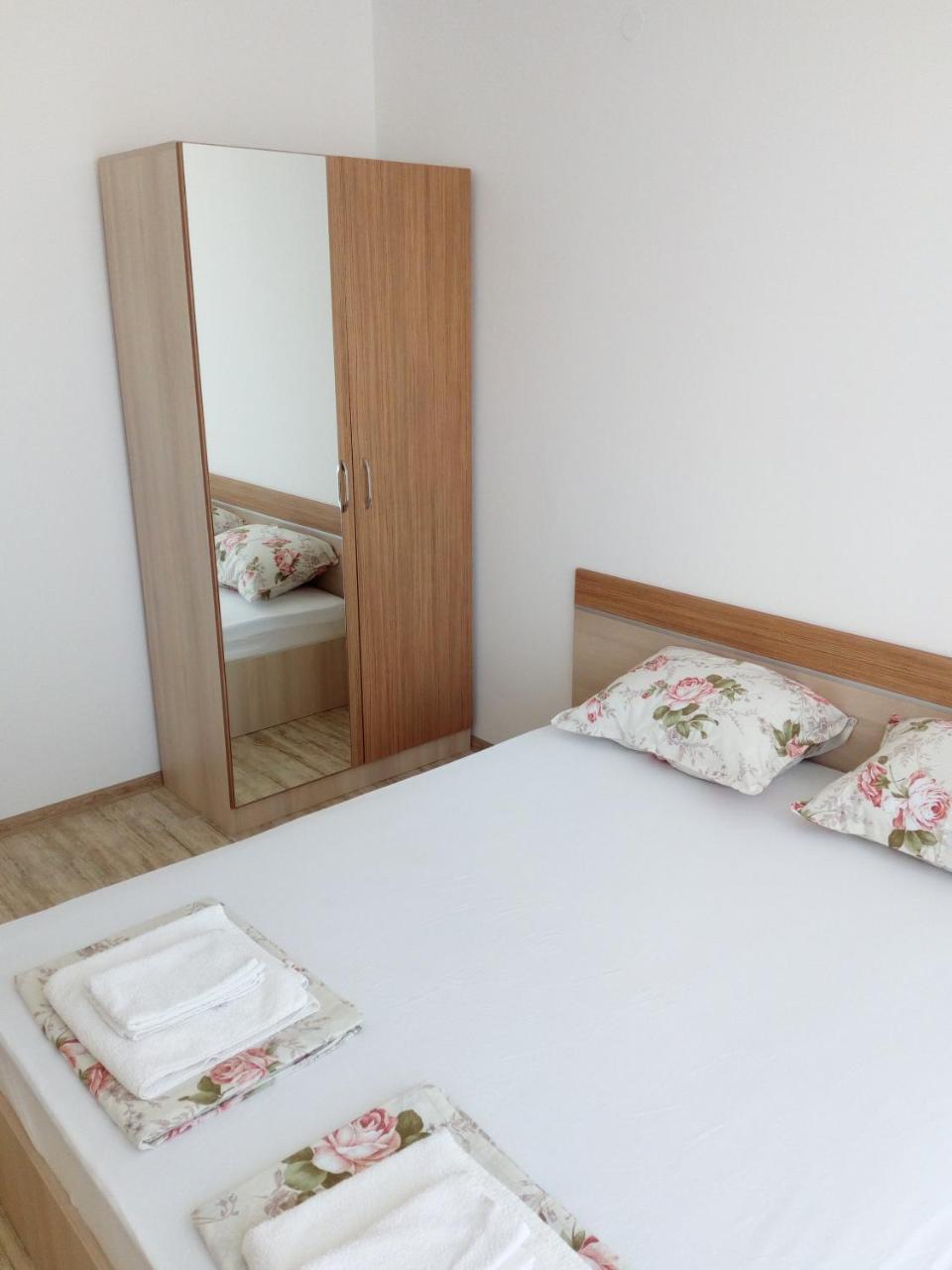 Apartments In Black Sea Star Complex Созополь Екстер'єр фото